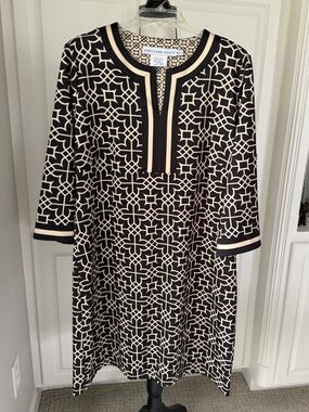 Gretchen Scott Designs Black and Cream Geometric Midi Dress